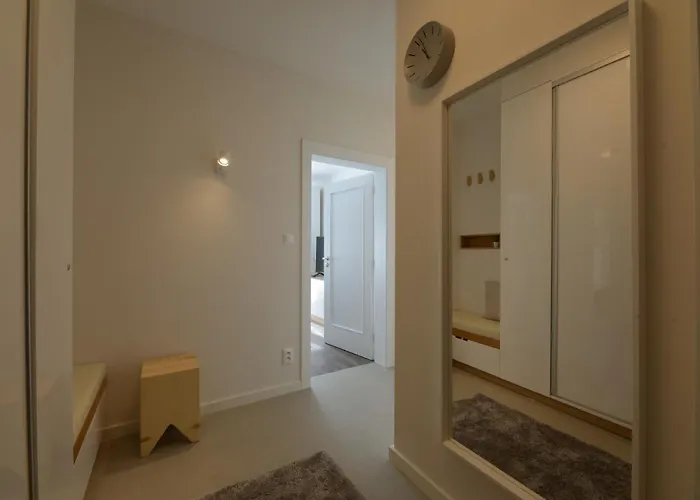 D304 Apartment